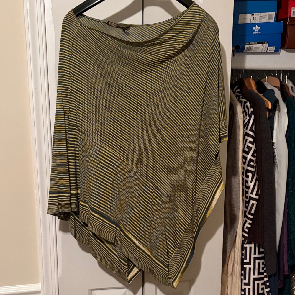 BCBGMaxAzria Multicolor Striped Poncho
